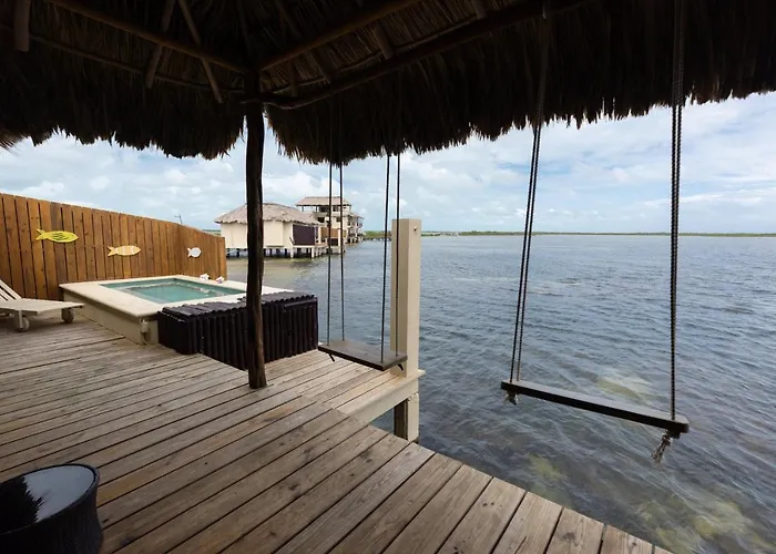 Lina Point Belize Overwater Hotel 4*