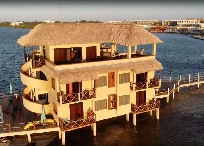 Lina Point Belize Overwater 4*