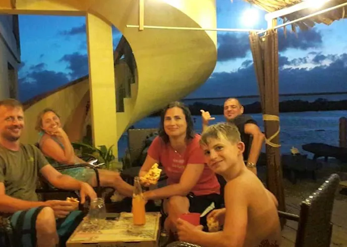 Hotel Lina Point Belize Overwater 4*