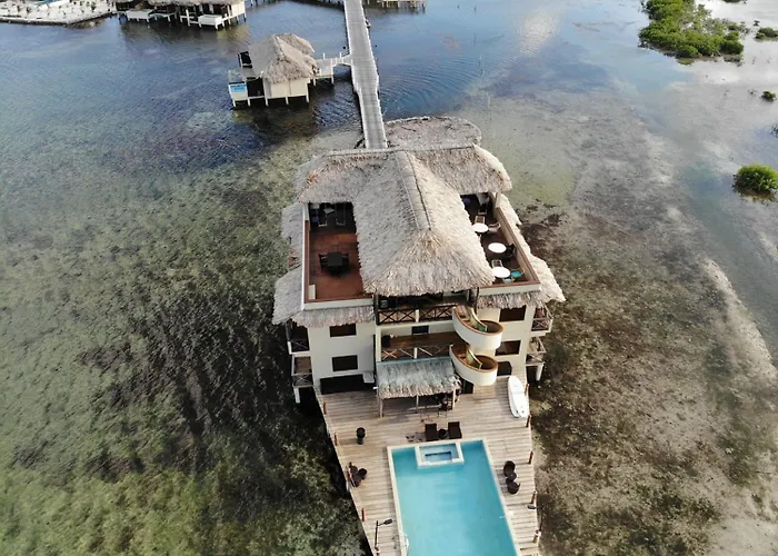 Hotel Lina Point Belize Overwater 4*