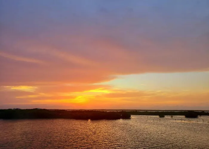 Lina Point Belize Overwater 4*